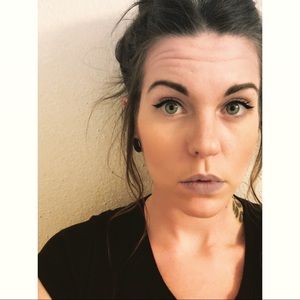 Meet your Posher, Jaclyn